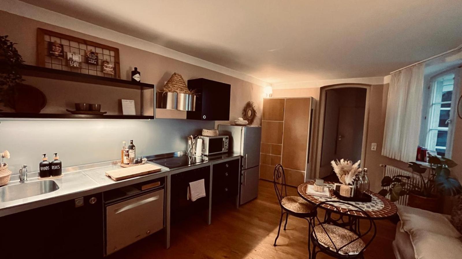 סארברוקן Apartment Am Schloss - Flair מראה חיצוני תמונה